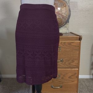 Burgundy/ Plum Knit style White House Black Market Skirt (XS)